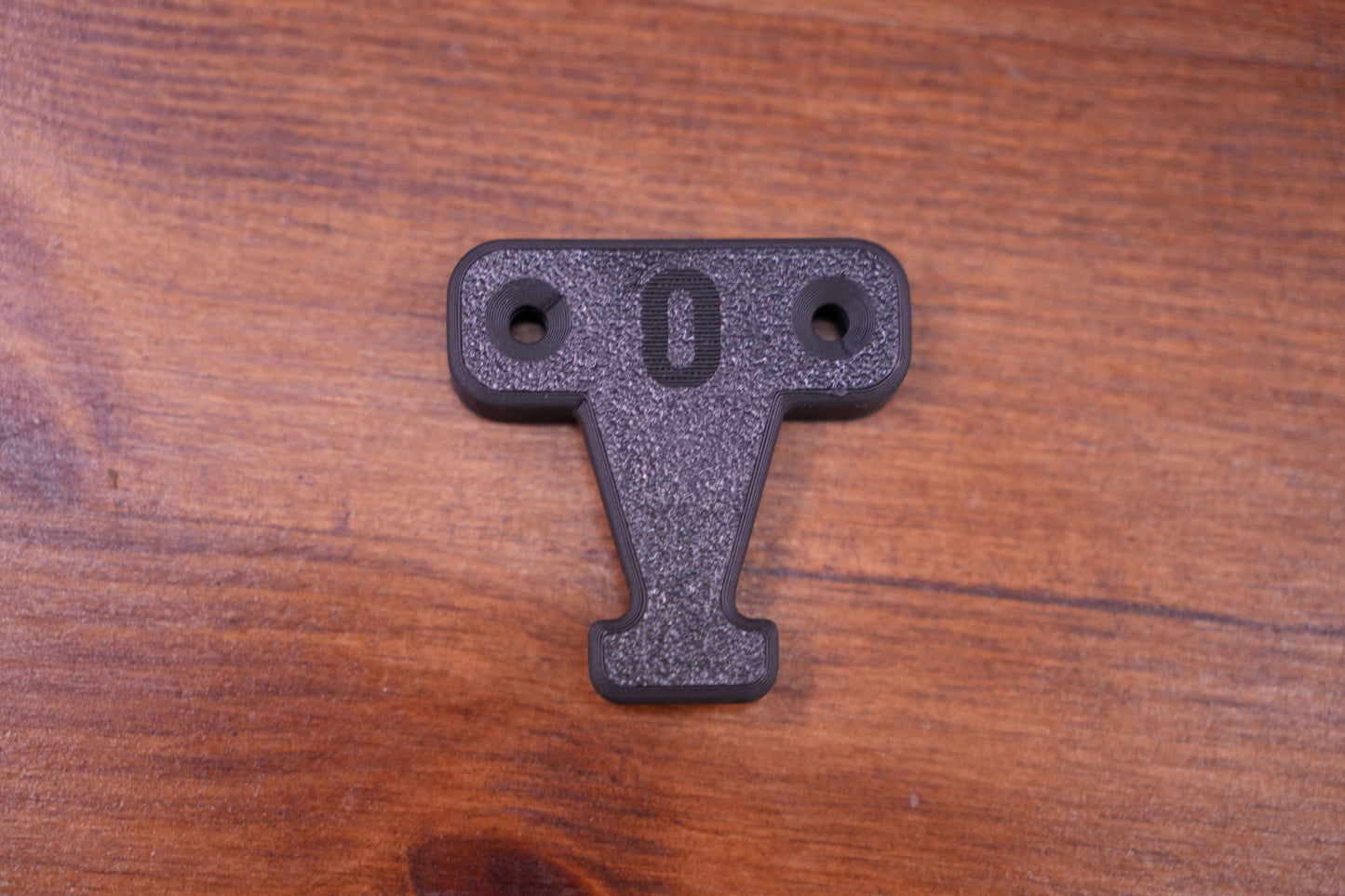 Cobra hanger Wall mount