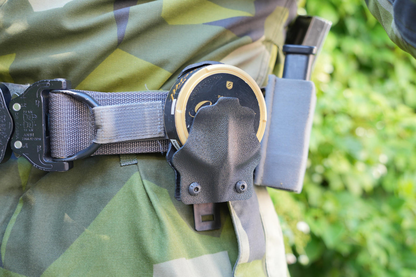 Tactical snus pouch v2